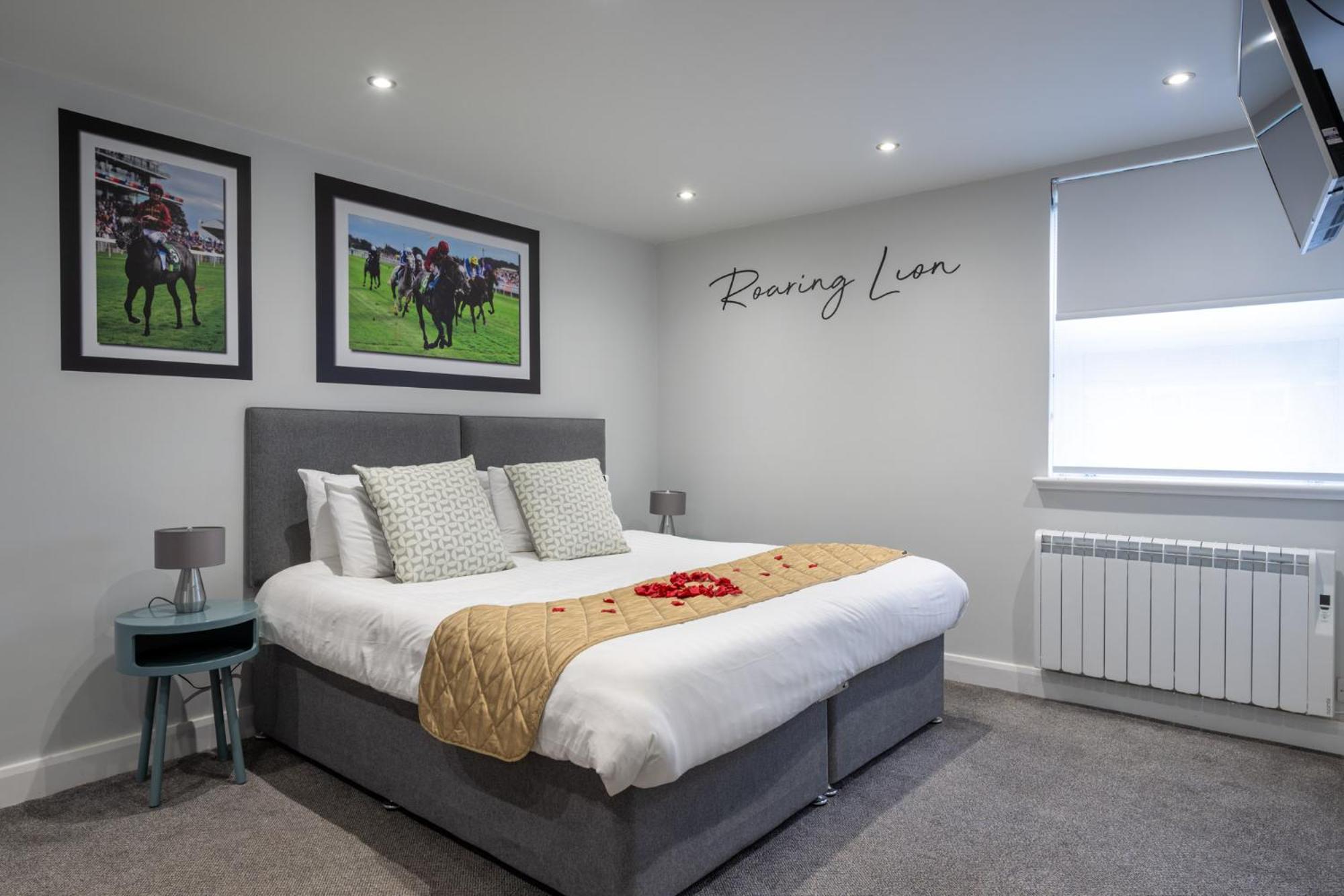 Hotel Stableside At York Racecourse Exterior foto